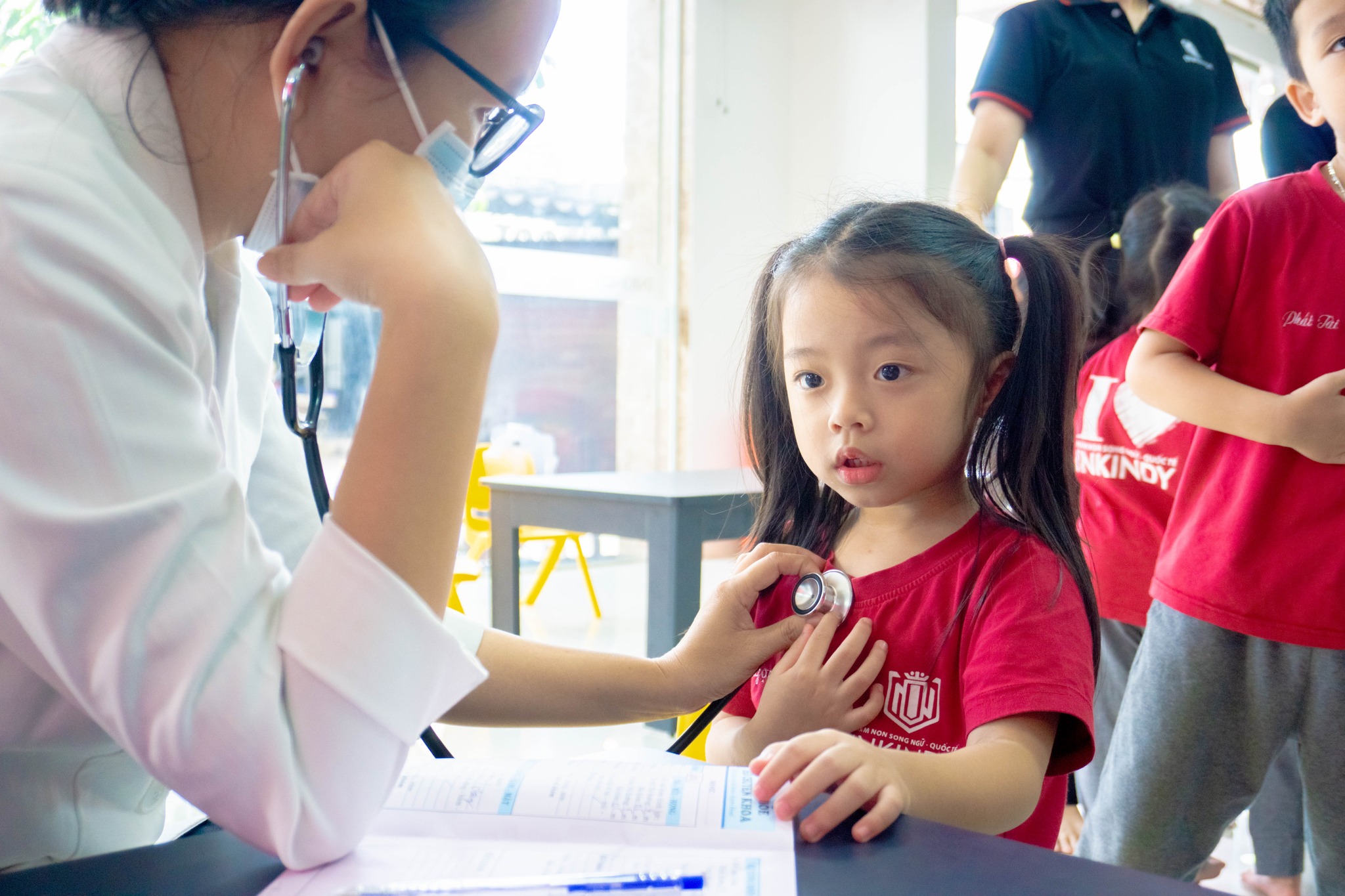 chiều cao cân nặng bé gái